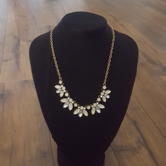 Francesca's-Cream‎ Stone & Rhinestone Gold Necklace - Picture 2 of 3